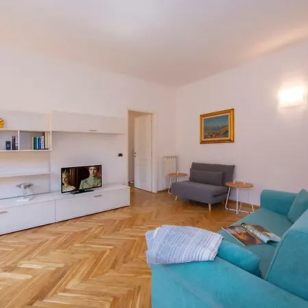 Sleeps 4 Wifi Apartmán *