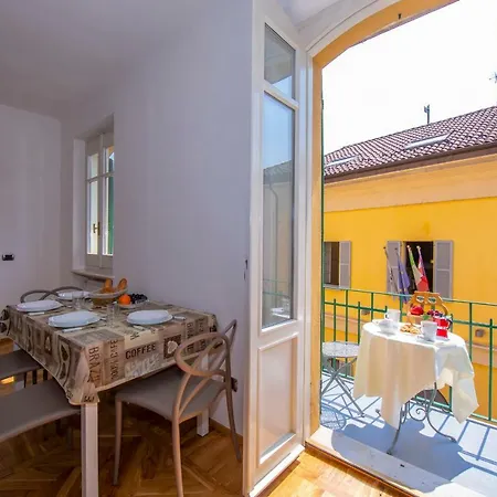Apartmán Sleeps 4 Wifi Stresa
